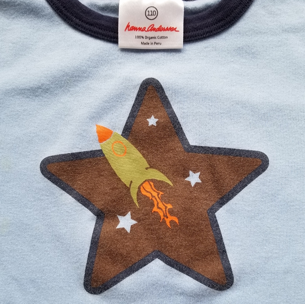 2010 play Hanna Andersson boy 110 size 5 rocket long-sleeve tee